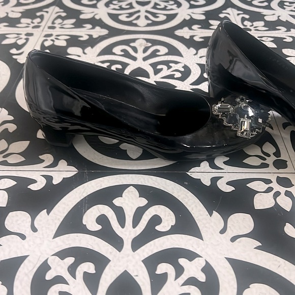 Chanel Kitten Heel shoes - Picture 2 of 6